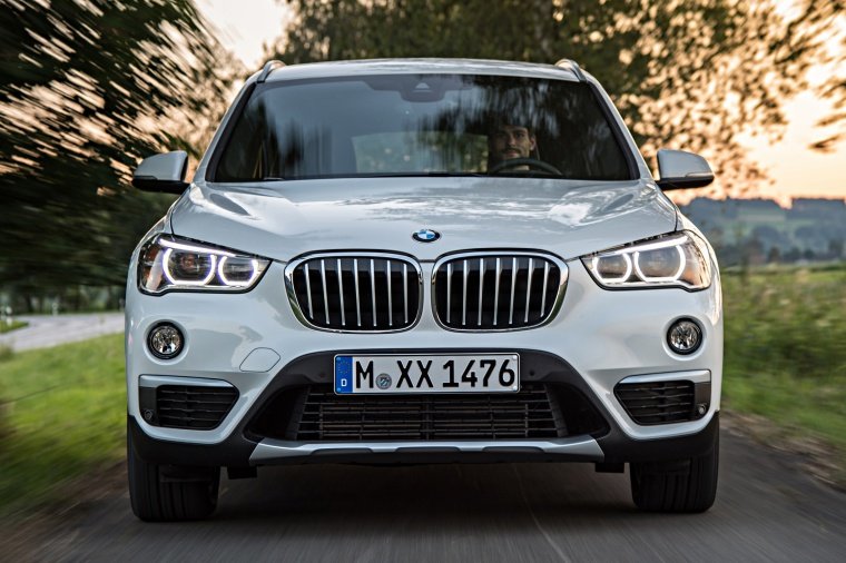 2019 BMW X1 xDrive28i Picture