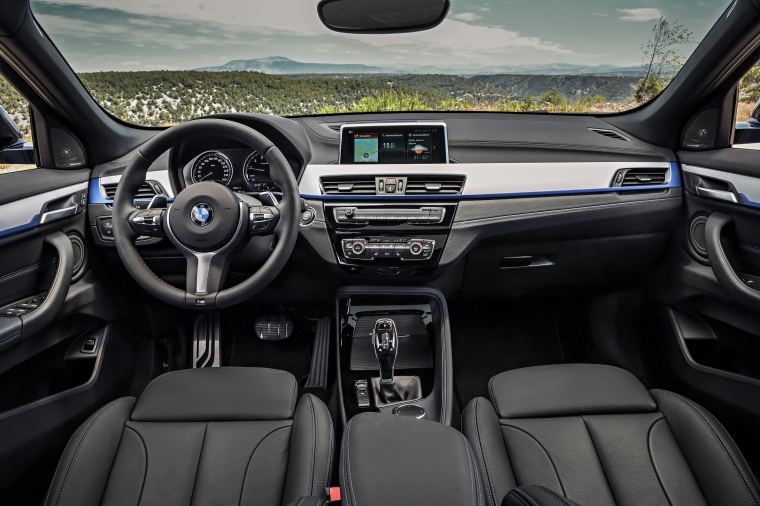 2018 BMW X2 Cockpit Picture