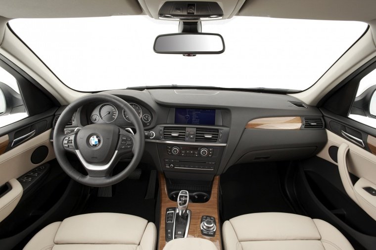 2012 BMW X3 xDrive35i Cockpit Picture