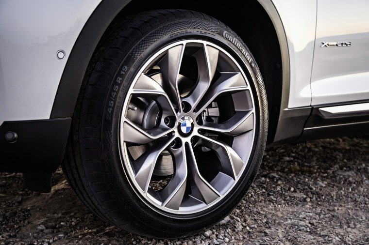 2016 BMW X3 Rim Picture