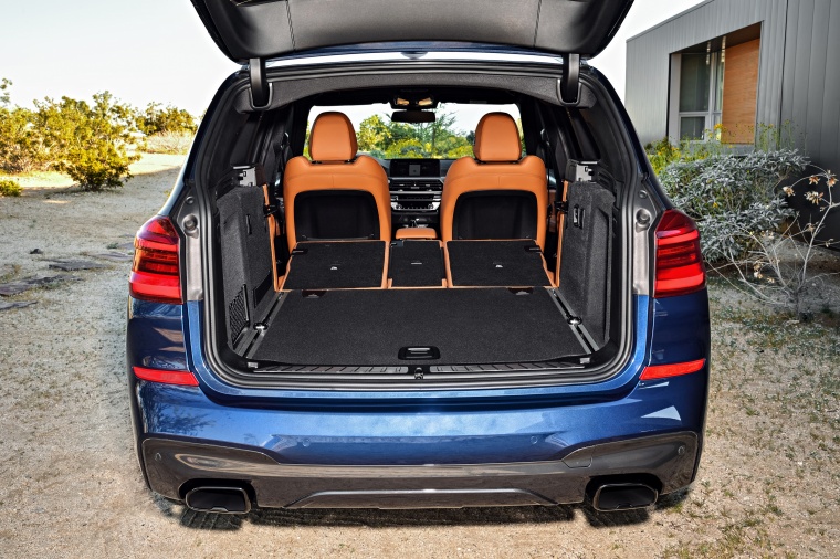 2018 BMW X3 M40i Trunk Picture