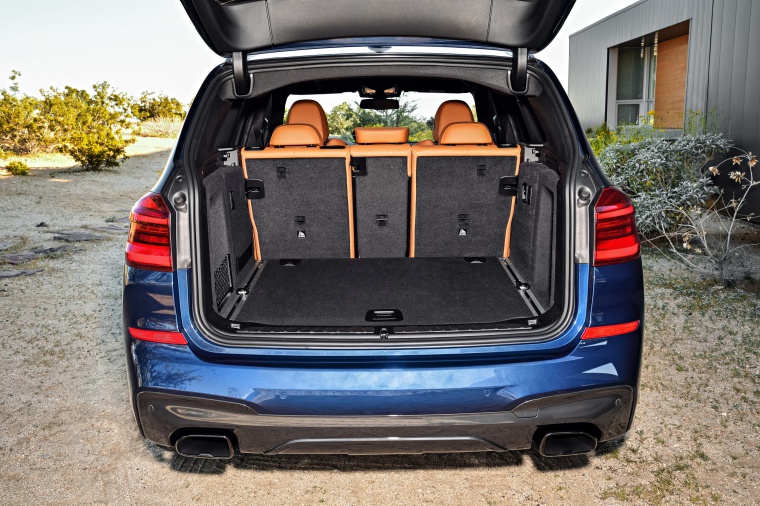 2019 BMW X3 M40i Trunk Picture