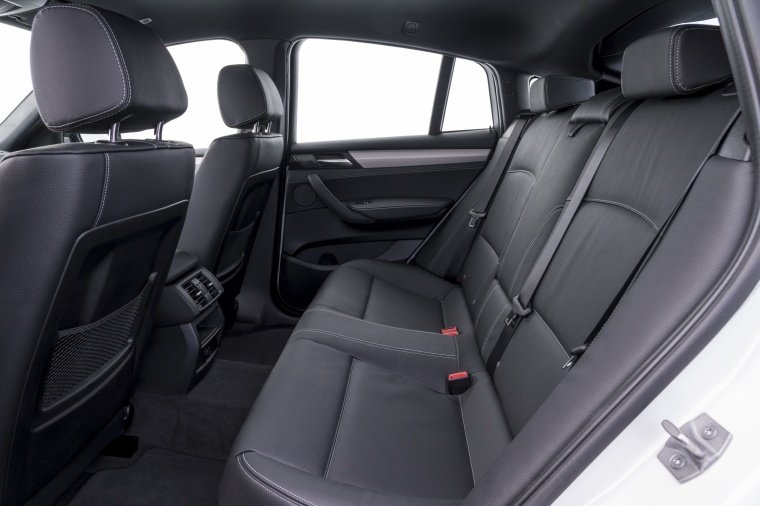 2016 BMW X4 M40i Rear Seats Picture