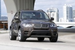 Picture of 2011 BMW X5 xDrive50i in Sparkling Bronze Metallic