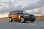 Picture of 2011 BMW X5 xDrive35i in Sparkling Bronze Metallic