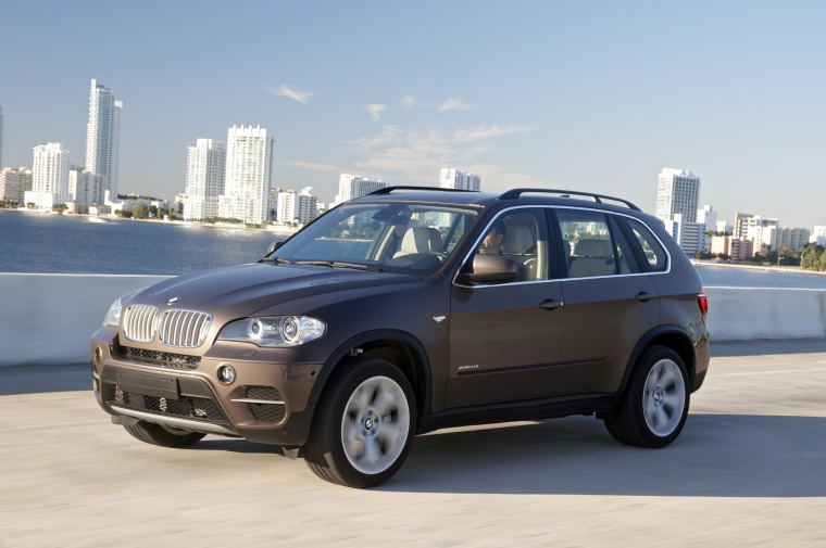 2012 BMW X5 xDrive50i Picture