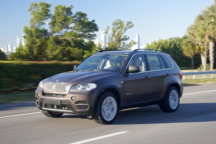 2012 BMW X5 xDrive50i Picture