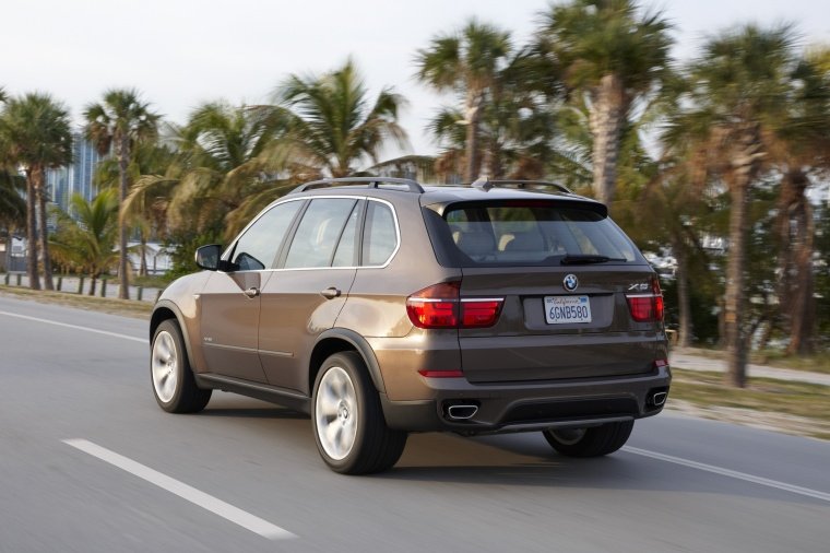 2013 BMW X5 xDrive50i Picture