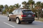 Picture of 2013 BMW X5 xDrive50i in Sparkling Bronze Metallic