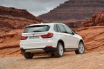 Picture of 2014 BMW X5 xDrive35d in Alpine White