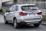 Picture of 2016 BMW X5 xDrive40e in Glacier Silver Metallic