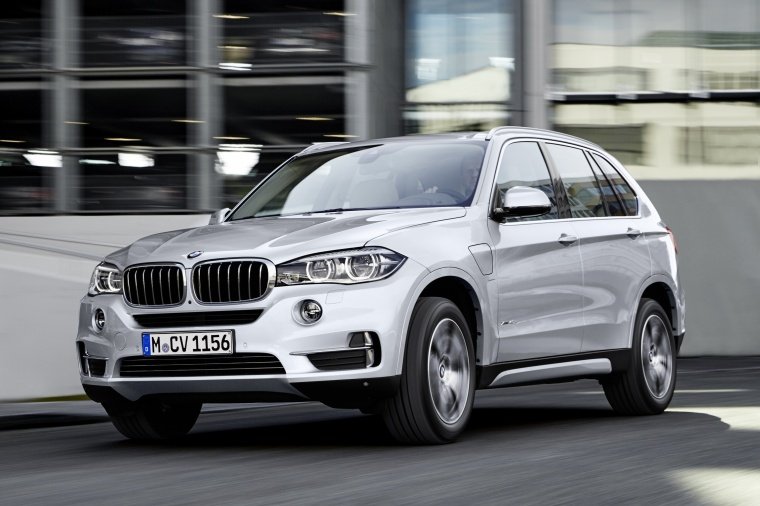 2017 BMW X5 xDrive40e Picture