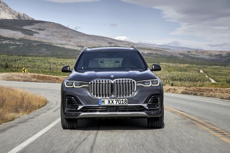 2019 BMW X7 xDrive40i AWD Picture