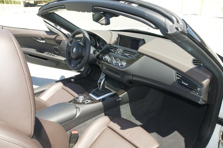 2013 BMW Z4 sdrive28i Interior Picture
