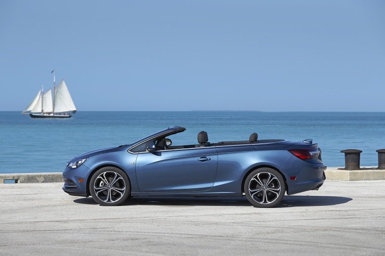 2017 Buick Cascada Convertible Picture