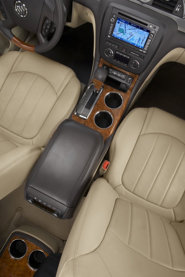 2012 Buick Enclave CXL Center Console Picture