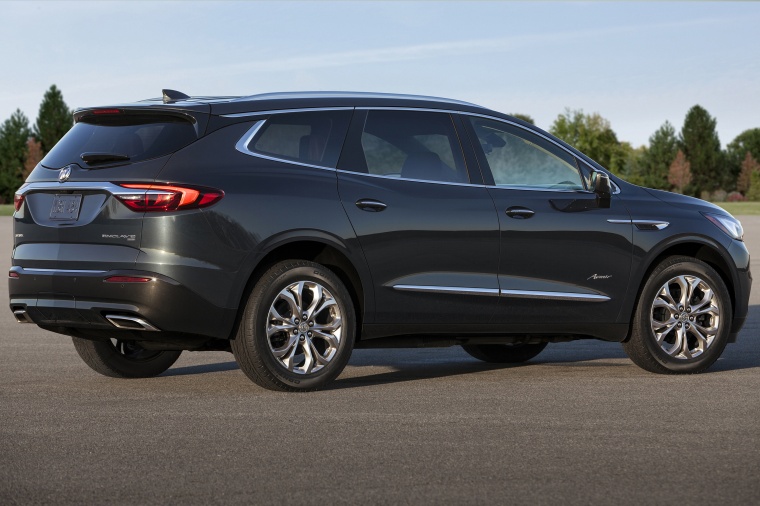 2018 Buick Enclave Avenir Picture