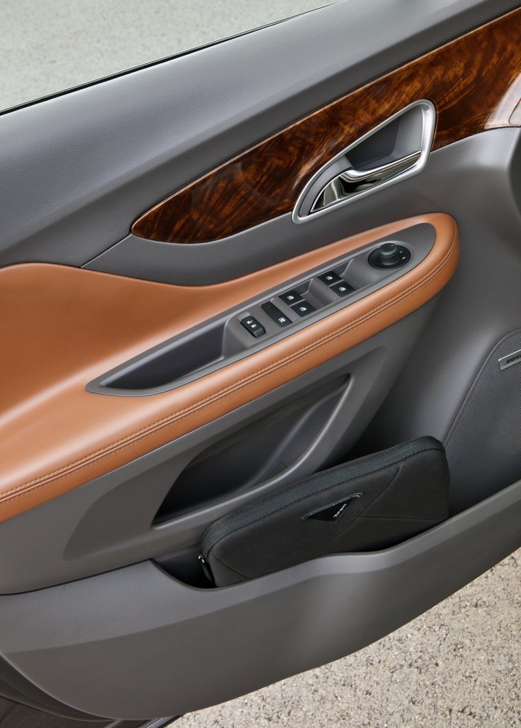 2016 Buick Encore Door Panel Picture