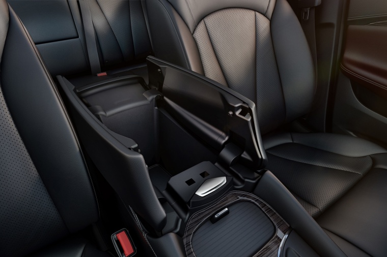 2018 Buick Envision Center Armrest Storage Picture