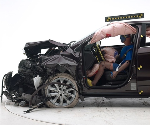 2018 Buick Envision IIHS Frontal Impact Crash Test Picture