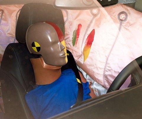 2018 Buick Envision IIHS Side Impact Crash Test Picture