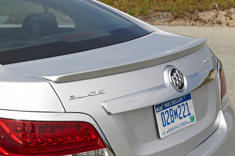 2012 Buick LaCrosse eAssist Rear Spoiler Picture