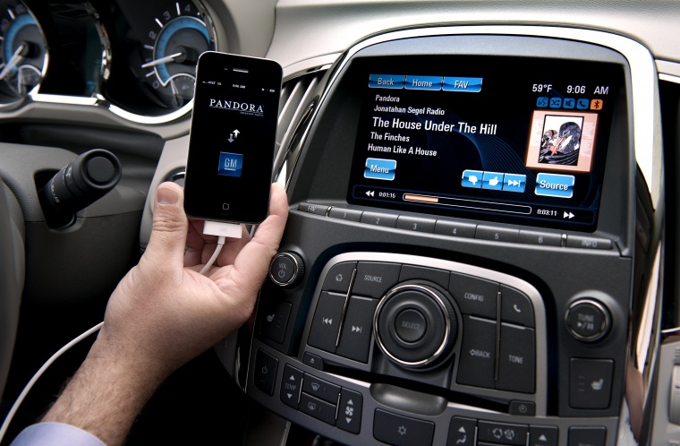 2012 Buick LaCrosse eAssist Dashboard Screen Picture