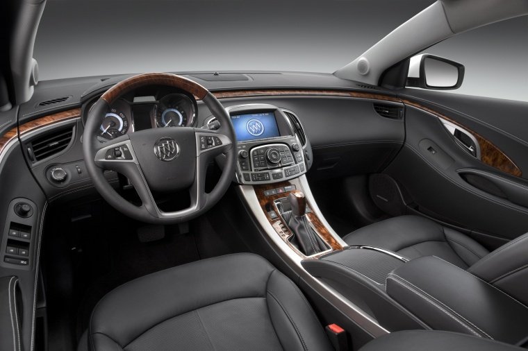 2013 Buick LaCrosse Interior Picture