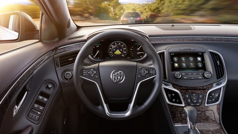 2014 Buick LaCrosse Cockpit Picture