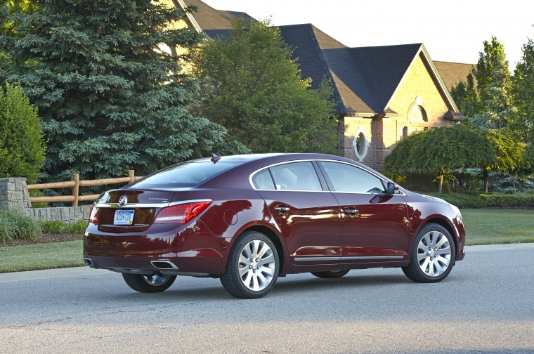 2016 Buick LaCrosse V6 AWD Picture