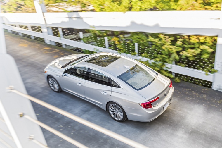 2017 Buick LaCrosse Picture