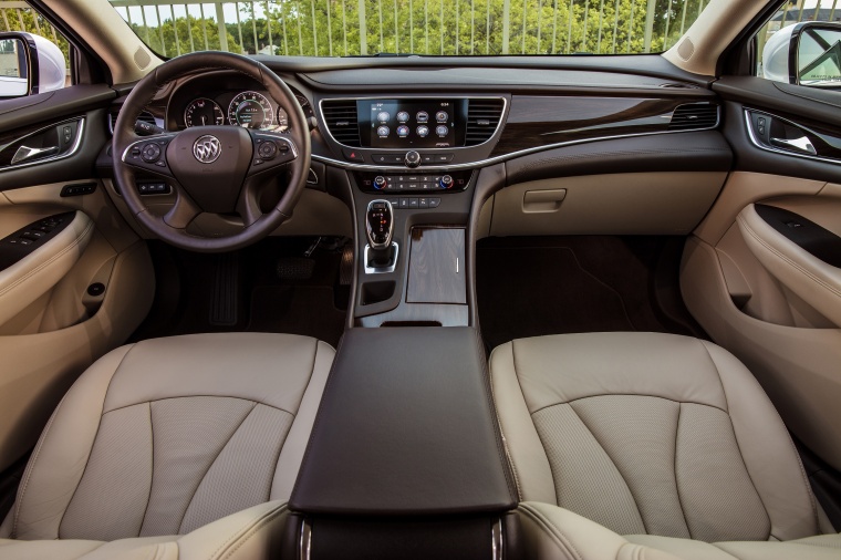 2017 Buick LaCrosse Cockpit Picture