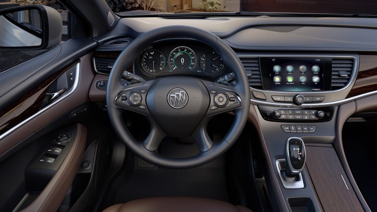 2017 Buick LaCrosse Cockpit Picture