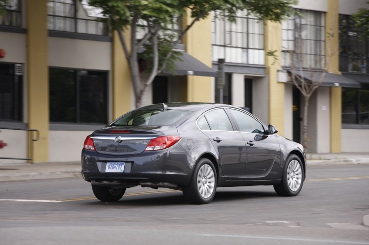2012 Buick Regal Picture