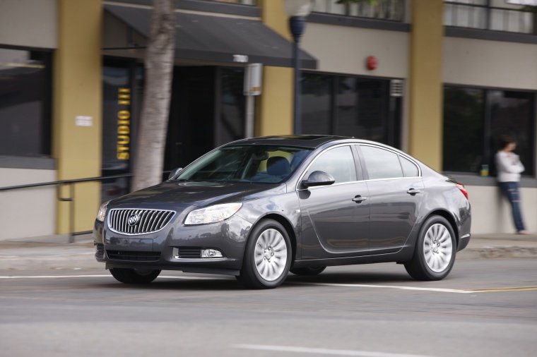 2012 Buick Regal Picture
