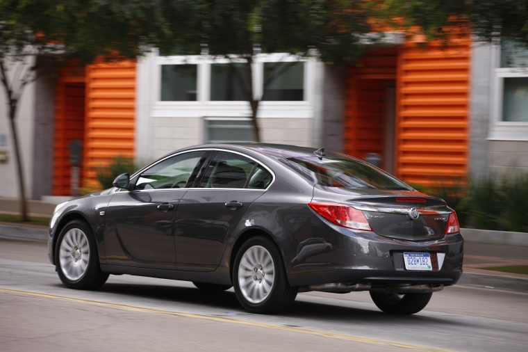 2012 Buick Regal Picture