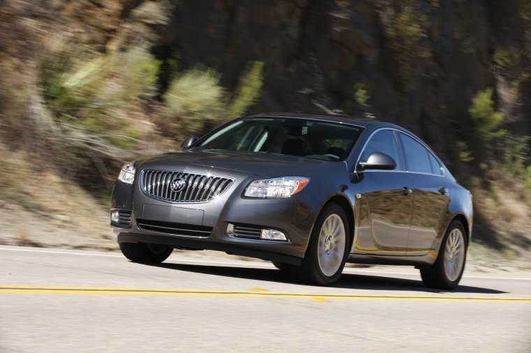 2012 Buick Regal Picture