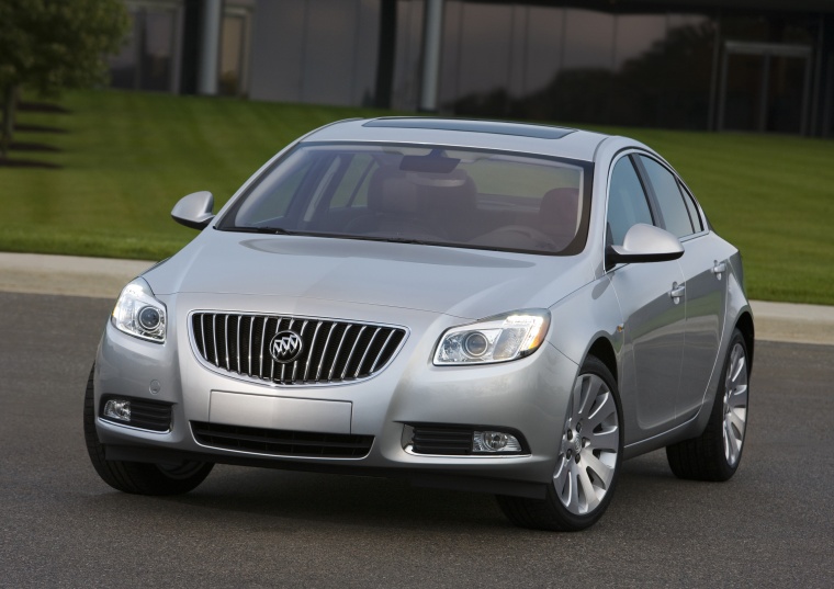 2012 Buick Regal Picture