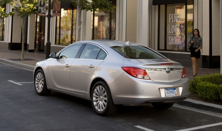 2012 Buick Regal Picture