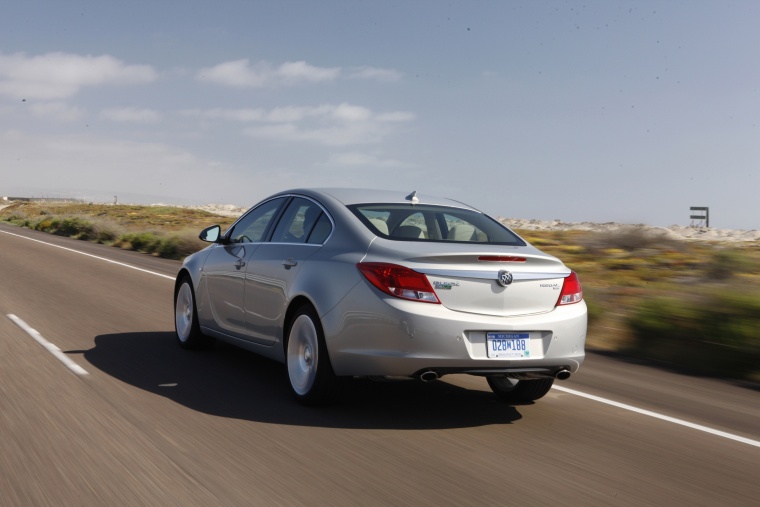 2013 Buick Regal Picture