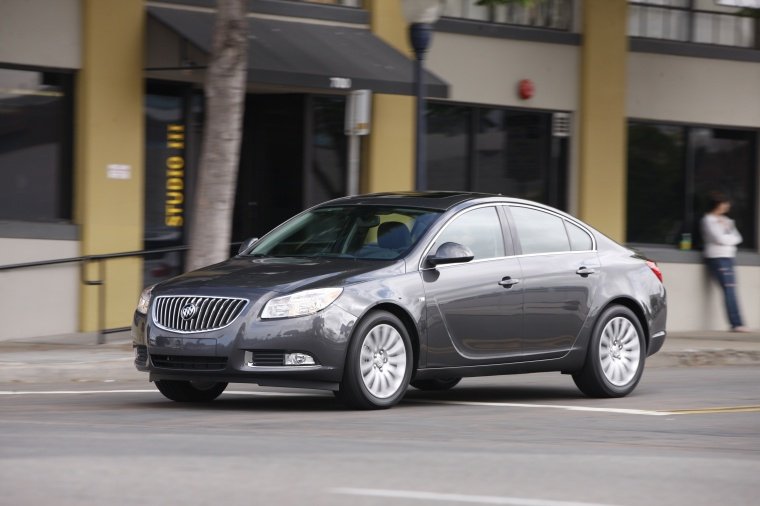 2013 Buick Regal Picture