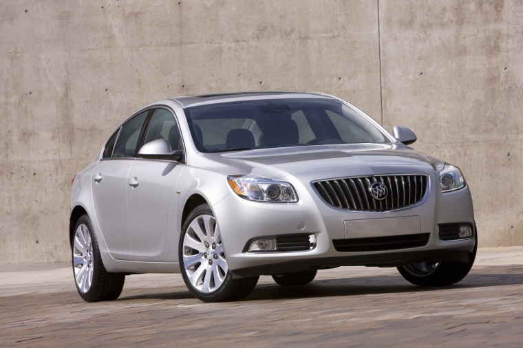 2013 Buick Regal Picture