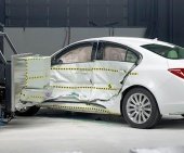 2013 Buick Regal Sedan IIHS Side Impact Crash Test Picture