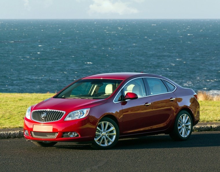 2012 Buick Verano Picture