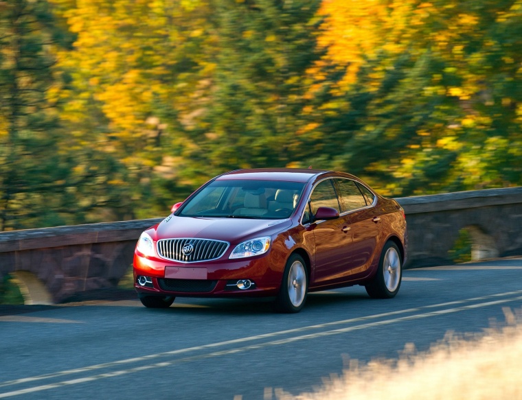 2012 Buick Verano Picture