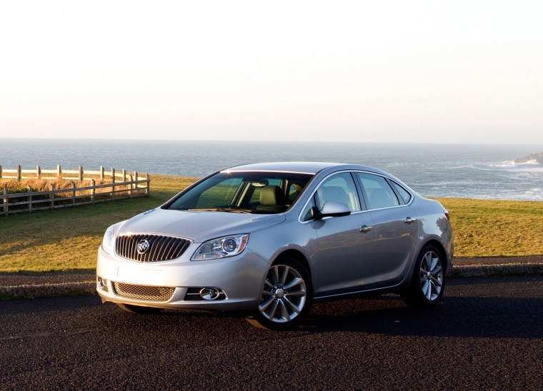 2012 Buick Verano Picture