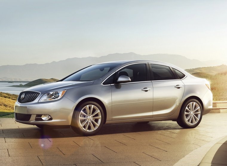 2012 Buick Verano Picture