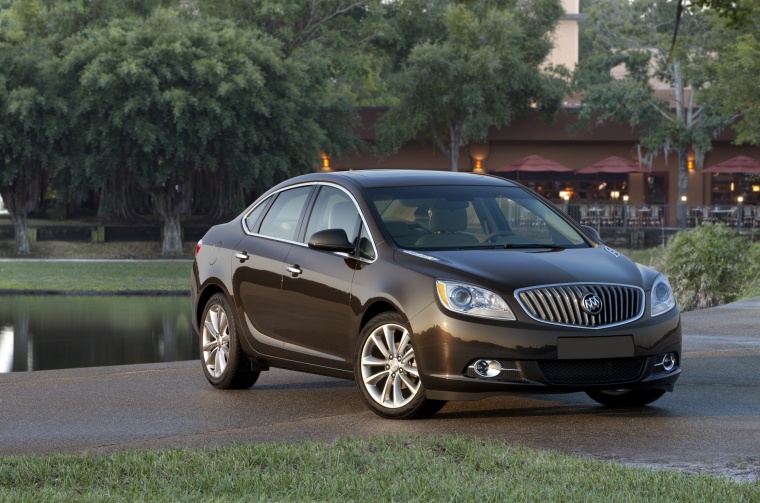 2012 Buick Verano Picture