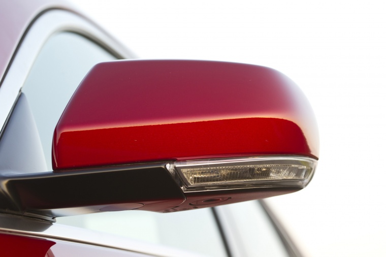 2013 Cadillac ATS Door Mirror Picture