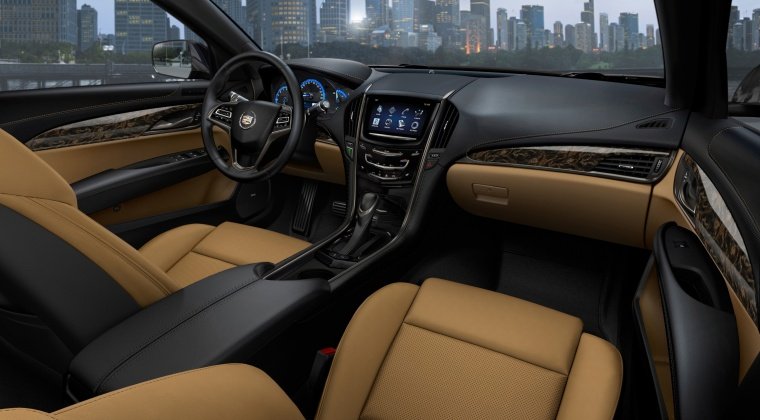 2013 Cadillac ATS Cockpit Picture